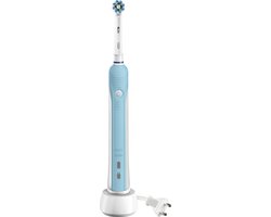 Oral B Pro 700 CrossAction - Elektrische Tandenborstel