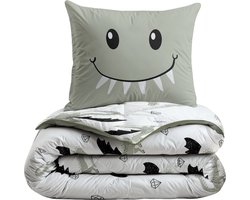 Zelesta® Kiddybed Smiling Dragon 140x200 - Kinderdekbedovertrek - 30 dagen proefslapen - Wasbaar hoesloos kinderdekbed - Bedrukt kinderdekbed - All Year Winterdekbed & Zomerdekbed