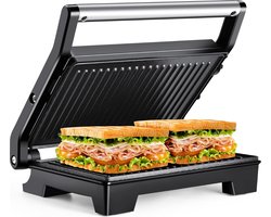 StayPowered Tosti Apparaat - Perfect voor Tosti’s, Panini’s en Steaks - 1000W Snel en Gelijkmatig Verwarmen - 180° Openingsontwerp - Antiaanbaklaag voor Gemakkelijke Reiniging - Veiligheidsgrepen - Zwart/Metaal - Levering Sneller dan Aangegeven!