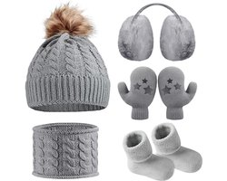 5-delig Baby warme gebreide set Grijs - baby's 0-3 jaar - 1x beanie muts, 1x warme sjaal, 1 stuk winteroorbeschermer, 1 paar wanten, 1 paar warme antislipsokken - compleet warme set voor baby's voor de kou