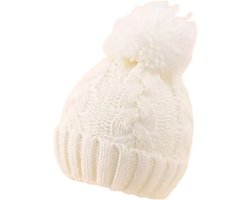 Fiepp gebreide wintermuts wit met kabels en pompom baby - gebreide witte muts met pompom baby - gebreide muts met kabels en pompom peuter - witte gebreide muts met pompom peuter