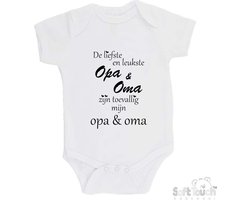 100% katoenen Romper "De liefste en leukste Opa & Oma zijn toevallig mijn opa & oma" Unisex Katoen Wit/zwart 56/62