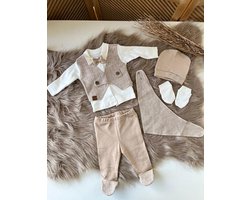 5 delige set- Baby pak - jongenskostuum baby -dooppakje-kraamcadeau-new born-bruiloft-fotoshoot-babyshower-doopsel-maat 56 vanaf geboorte tem 3 maanden- katoen-creme beige kleur