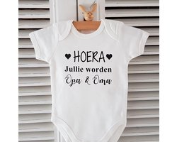 Baby Rompertje opa en oma met tekst zwangerschap aankondiging opa en oma worden : Hoera jullie worden opa en oma | korte mouw | wit | maat 50/56 cadeautje aankondiging bekendmaking zwangerschap zwangerschap aankondiging