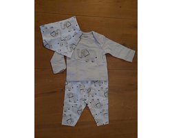 Newborn - Baby Kleding Meisje - Baby Kleding Jongens - Baby Cadeau - Unisex - Baby Mutsje - Kraamcadeau - Babyshower Cadeau Setje 3/delig "elephant" - 2-6 Maanden