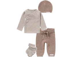 Noppies - Kledingset - 4 delig - Broek Grover Knit Taupe - Shirt nanyuki - Muts Rosita Taupe 1 paar sokjes taupe - Maat 50