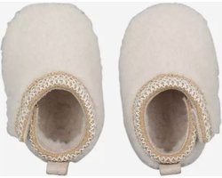 Slofjes baby laarsjes ugg Inspired slofjes baby creme maat 16