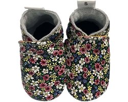 BabySteps babyslofjes Flower Power maat 18/19