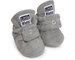 Little Riots - babyslofjes - fleece original - grijs - slofjes voor je baby, dreumes en peuter voor jongens en meisjes - 0-3 Maanden (9cm) - schoenmaat 13-15