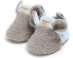 Schattige en warme baby slofjes met anti slip zool blauw/grijs 6-12 mnd/12 cm - slofjes voor je baby