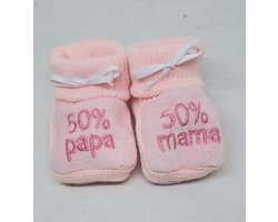 slofjes - 50%-mama - 50%-papa - roze - petit-villain - kraamcadeau -babyslofjes