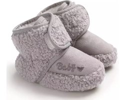 Zachte en warme sloffen - Pantoffels voor baby van Baby-Slofje - Lichtgrijs - maat 12-18 maanden