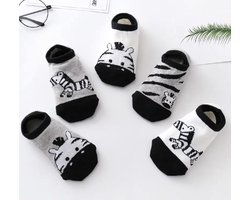 5 paar New born Baby sokken - set babysokjes - 0-6 maanden - grijze babysokken - zebra sokken - multipack - dierensokken - babysokken - kraamcadeau voor jongen of meisje - babyshower cadeau - kraammand