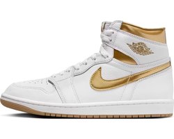 Nike WMNS Air Jordan 1 Retro HI OG - Maat 43