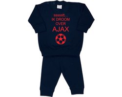 La Petite Couronne Pyjama 2-Delig "ssssstt IK DROOM OVER AJAX" Unisex Katoen Zwart/rood Maat 104/110