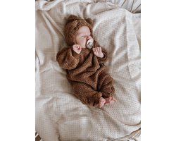 Teddy Romper Long Bruin 3-6 - romper - teddy - rompers - rompertje - rompertjes - baby born kleertjes - baby born - rompertjes baby - baby pakje - teddy romper - baby kleding meisje - baby kleding jongens - baby kleding unisex - Romper lange mouw