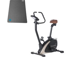 Skandika Vinneren Design Hometrainer Fiets SET - Hometrainers - Ergometer (103l x 51b x 137h cm) + Mat (60 x 120 cm) - Magnetisch Remsysteem, 11kg Vliegwielmassa, 12 Trainingsprogramma's, Tablet Houder, Bluetooth, App Controle – zwart/goud